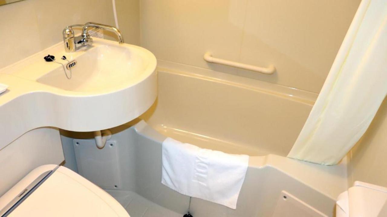 Toyoko Inn Matsumoto Eki Higashi Guchi Esterno foto